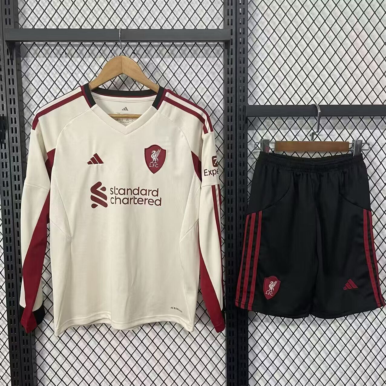 Kids-Liverpool 25/26 Away Light Beige Long Soccer Jersey